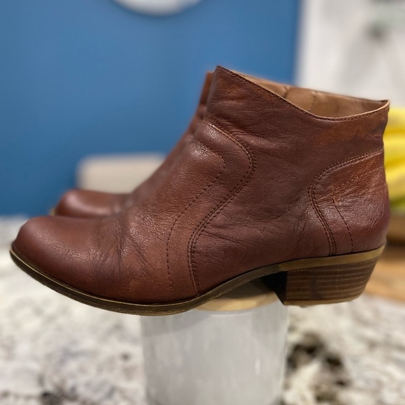 Lucky Brand Leather Boots woman’s size 9 - Picture 4 of 16